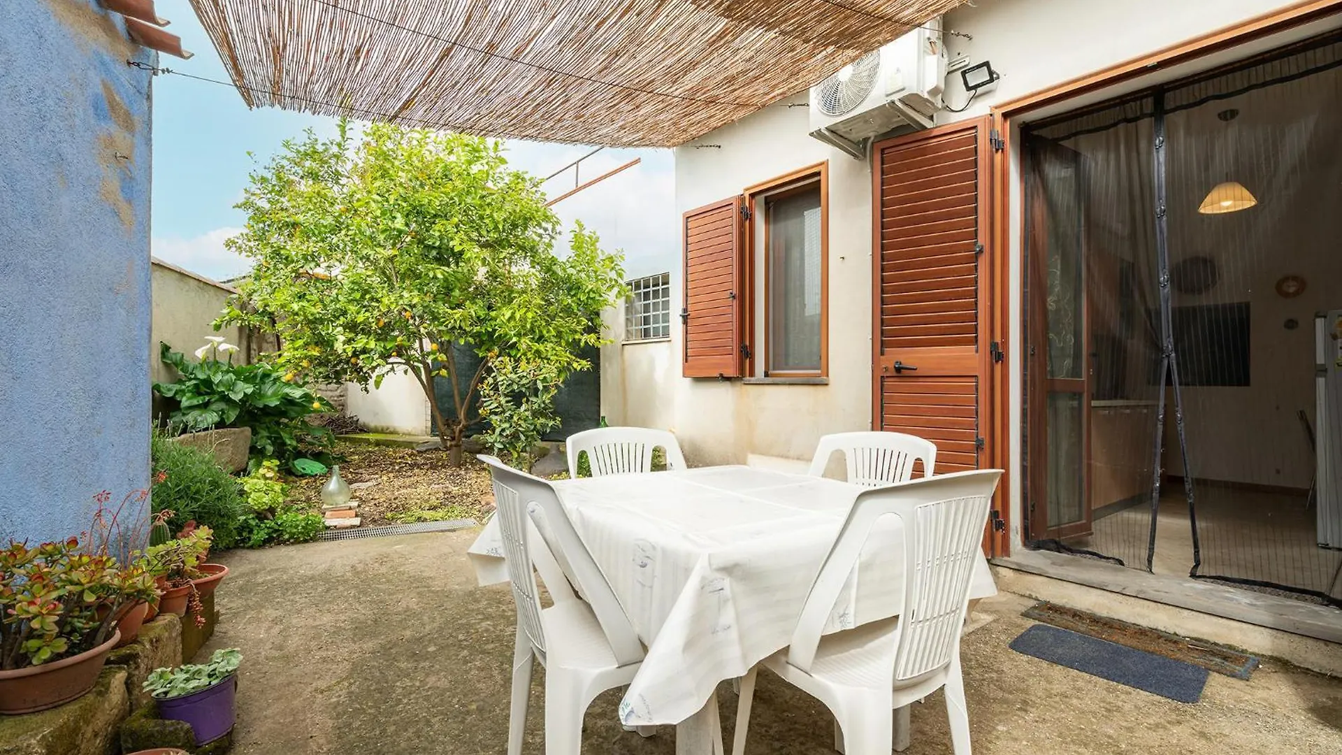 Maria Grazia'S Holiday Home Massama 0*,